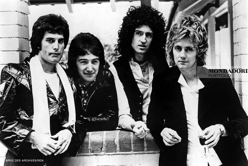 I Queen - Freddie Mercury, John Deacon, Brian May e Roger Taylor - negli anni '70