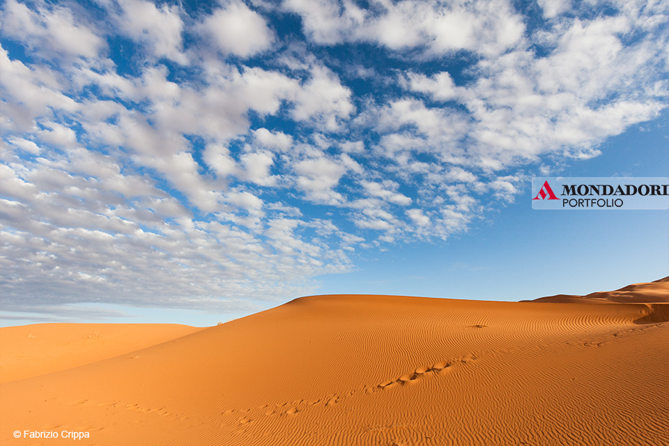 Le nuvole sopra il Deserto del Sahara 