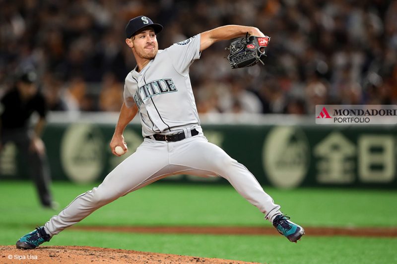 Dorothea Wierer - Il lanciatore dei Seattle Mariners, Nick Rumbelow,  durante il sesto inning contro gli Yomiuri Giants al Tokyo Dome.