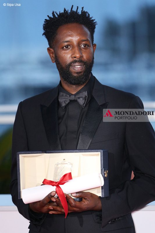 Il regista Ladj Ly, con il premio della giuria per il film "Les Miserables".